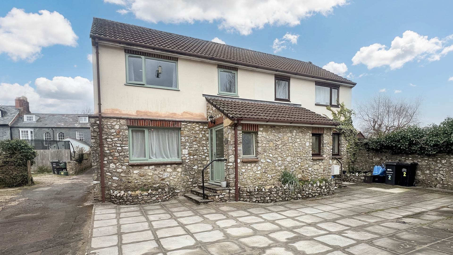 Town Cottages, Chard, Image 1