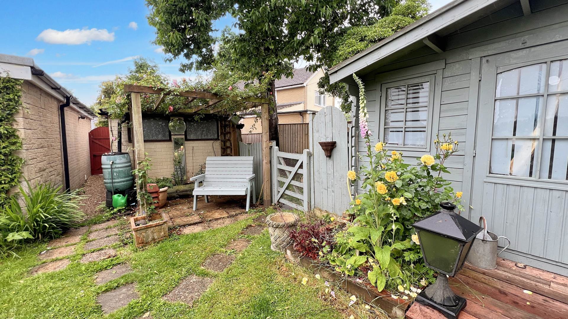 Furnham Crescent, Chard, Image 23