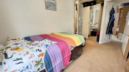 Furnham Crescent, Chard, Image 15