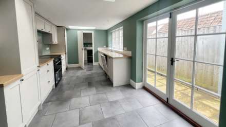 High Street, Chard, Image 3