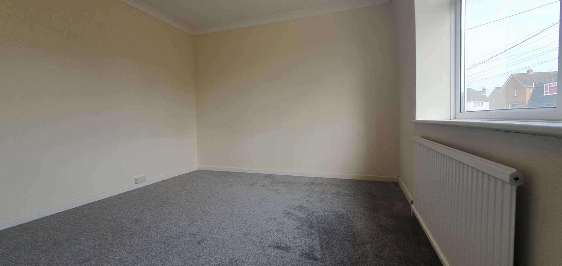 Stringfellow Crescent, Chard, Image 8