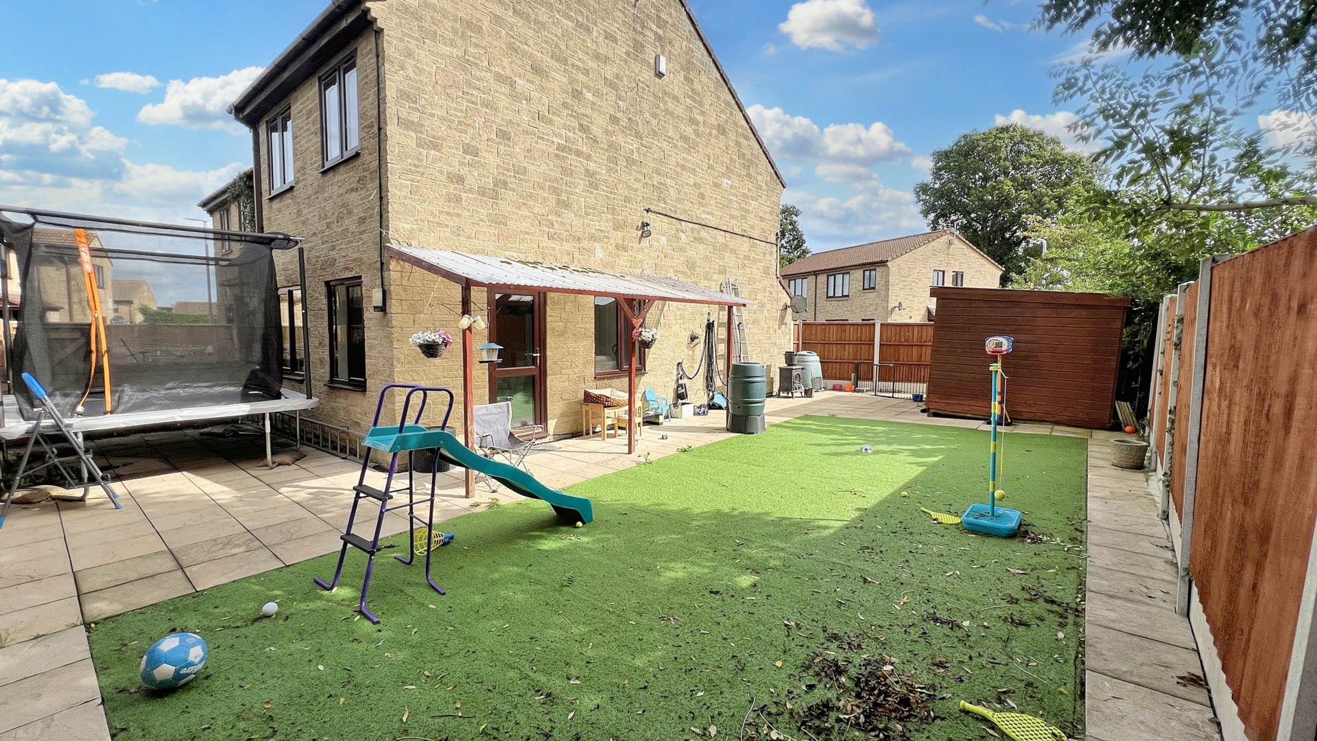 Cedar Court, Martock, Image 16
