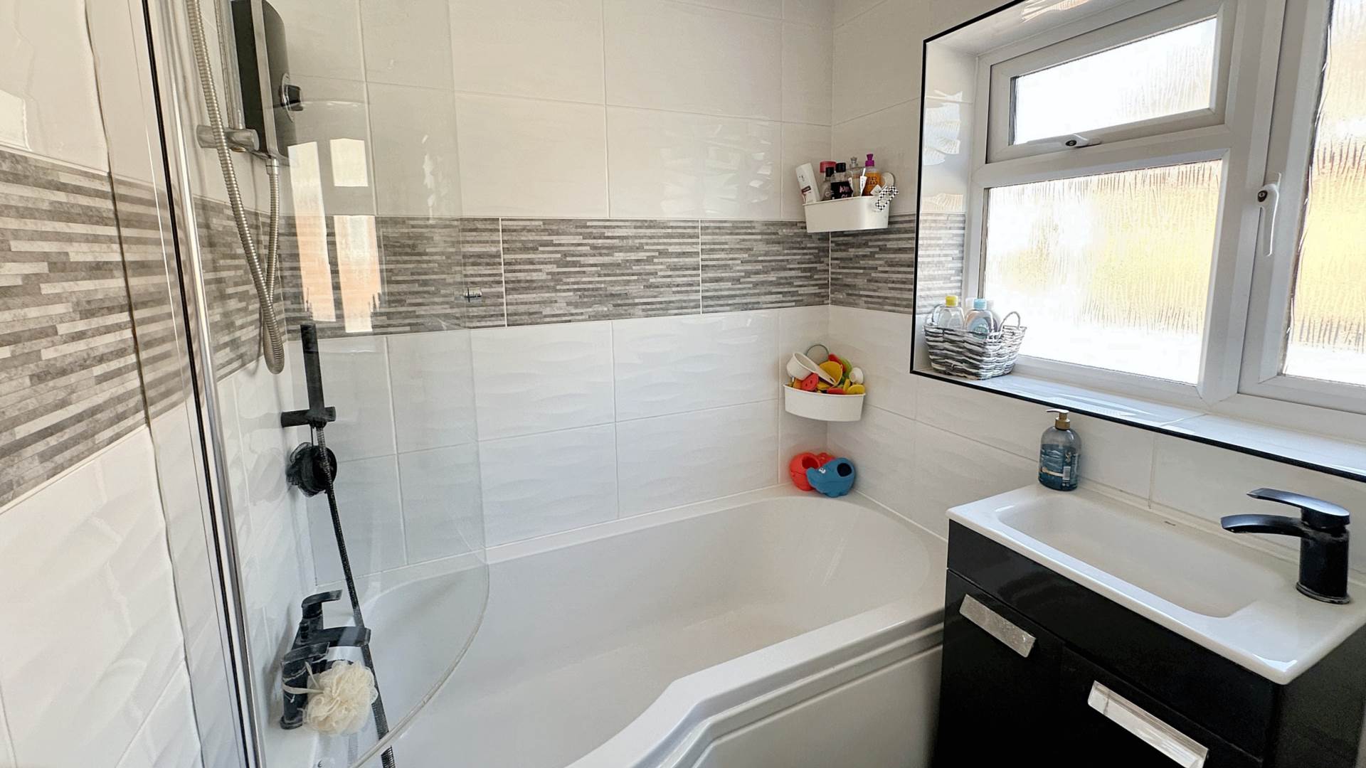 Furnham Close, Chard, Image 20