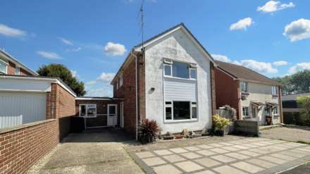 Furnham Close, Chard