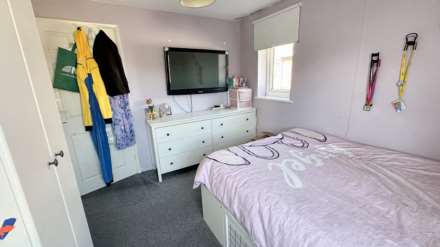 Furnham Close, Chard, Image 16