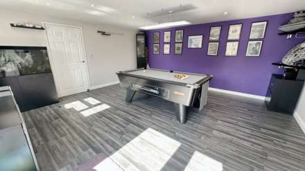 Furnham Close, Chard, Image 4