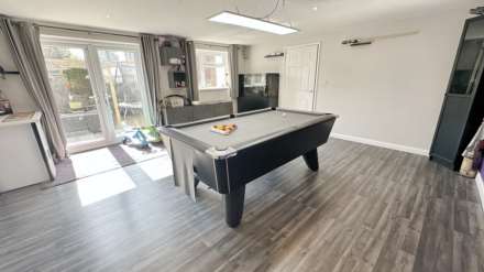 Furnham Close, Chard, Image 5