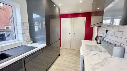 Furnham Close, Chard, Image 7