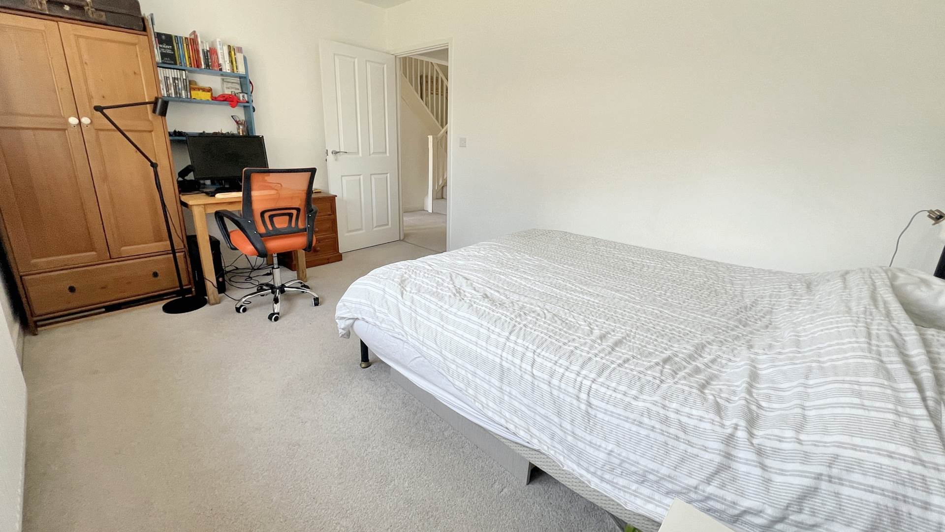 Lime Close, Chard, Image 15