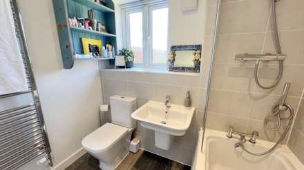 Lime Close, Chard, Image 17