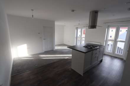 Fisher Court, Chard, Image 2
