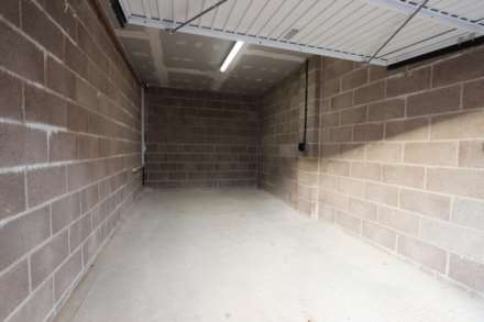 Fisher Court, Chard, Image 7