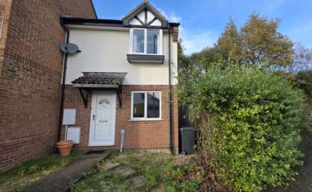 Property For Rent Crib Close, Chard