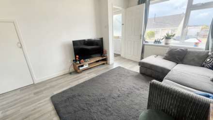 John Gunn Close, Chard, Image 3
