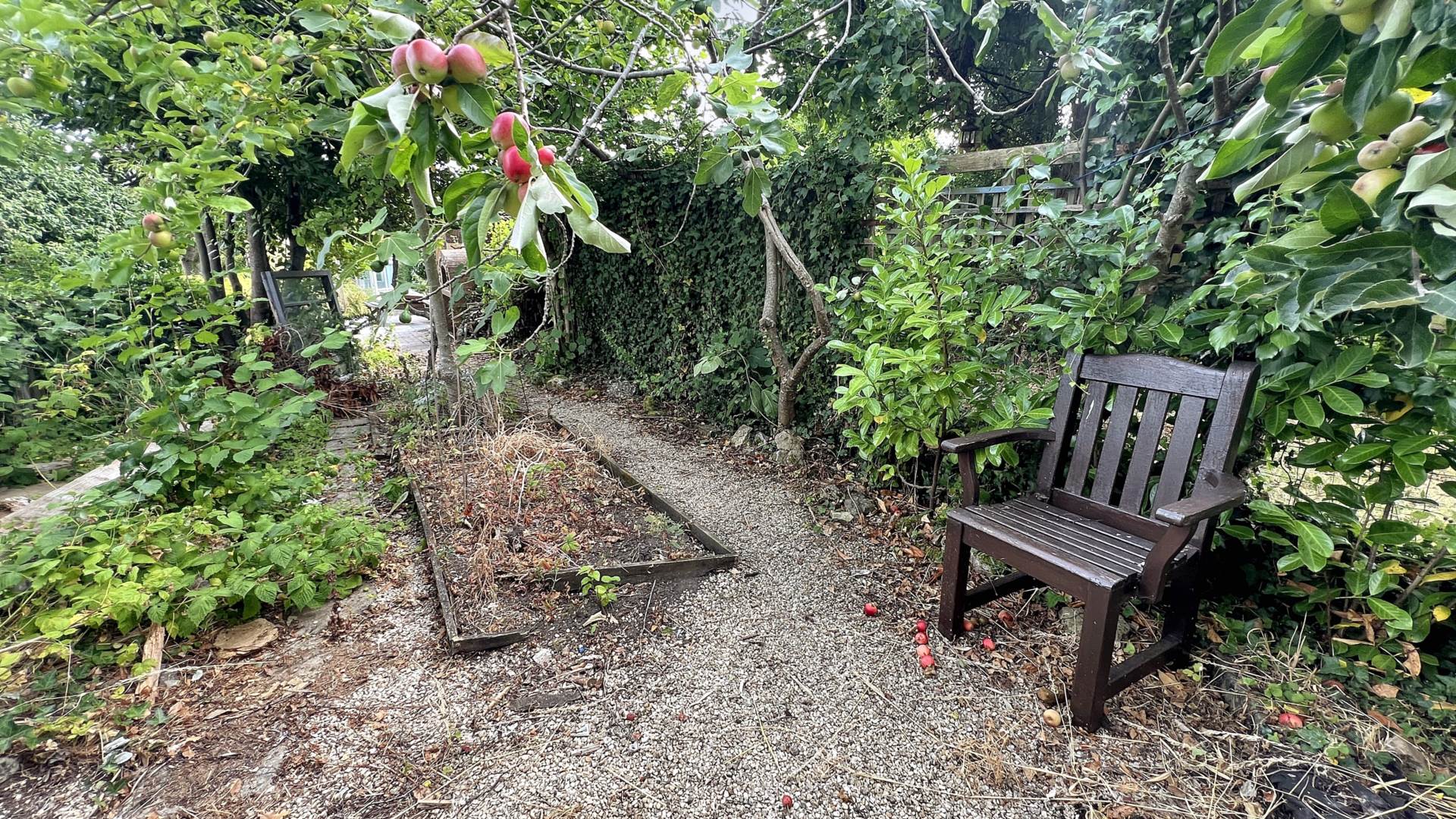Combe Street, Chard, Image 17