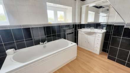 Combe Street, Chard, Image 11