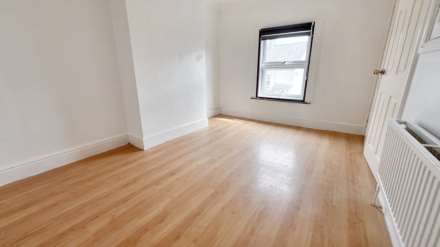 Combe Street, Chard, Image 9