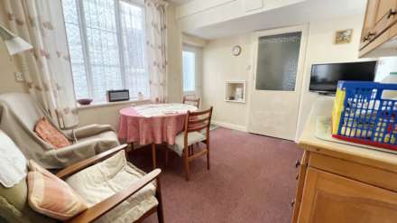 Hillview Terrace, Ilminster, Image 6