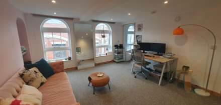 Holyrood Street, Chard, Image 3