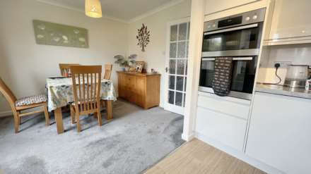 Russell Pope Avenue, Chard, Image 5