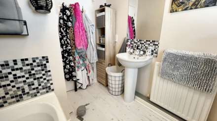 Brutton Way, Chard, Image 11