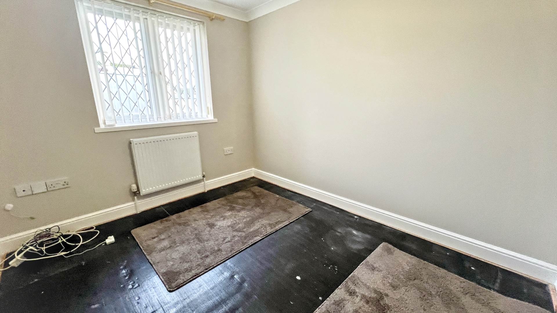 Vine House Gardens, Chard, Image 10