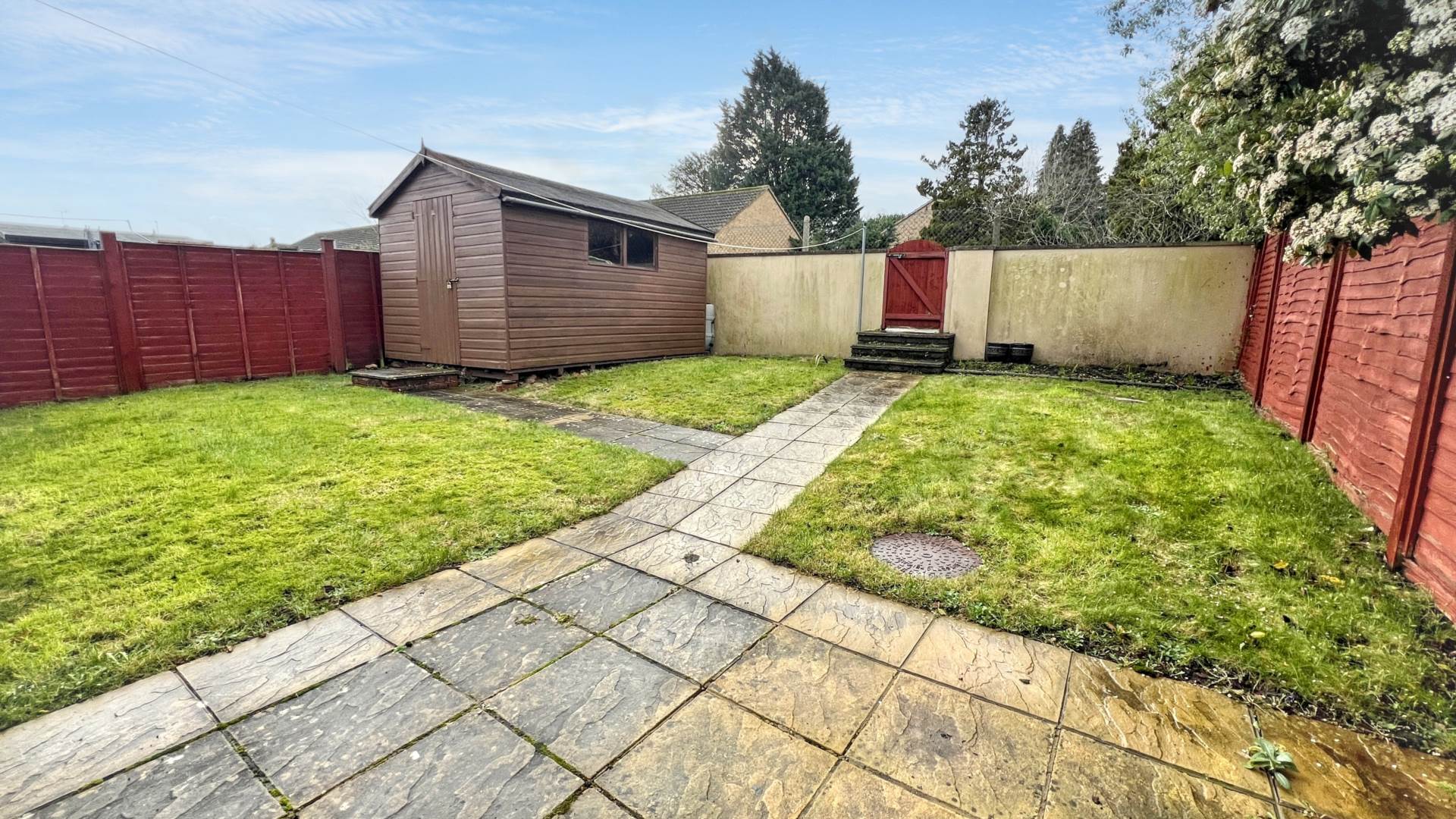 Vine House Gardens, Chard, Image 11