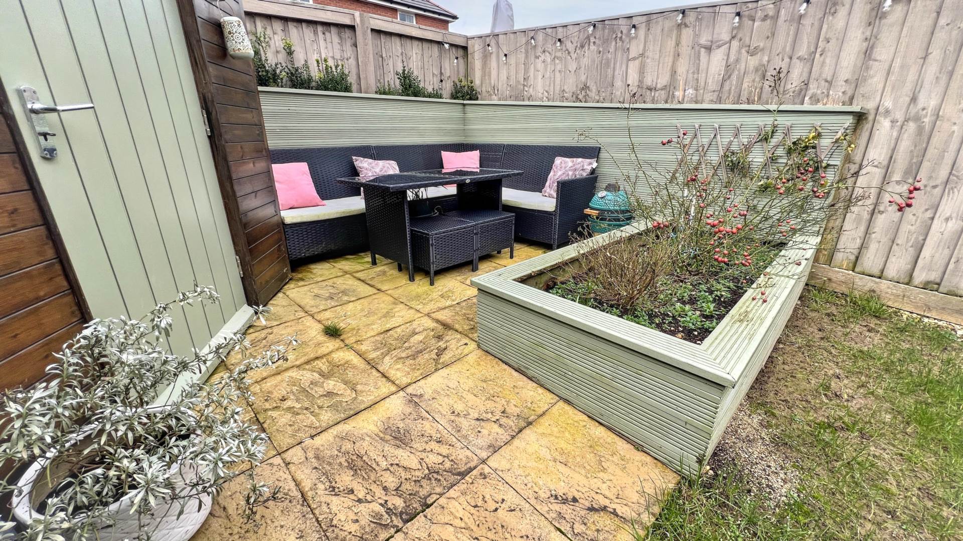 Honeycomb Vale, Chard, Image 16