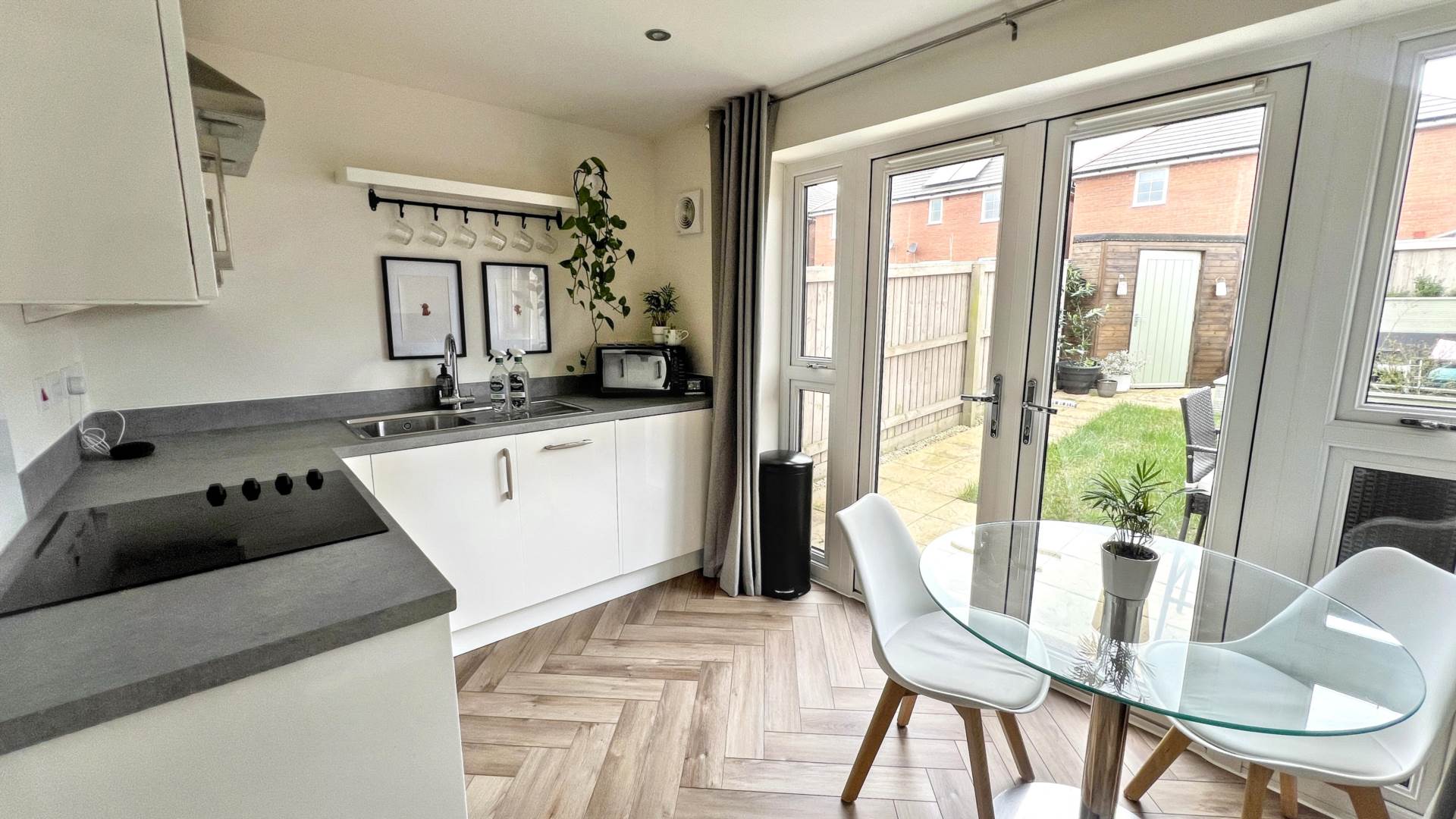 Honeycomb Vale, Chard, Image 6