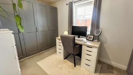 Honeycomb Vale, Chard, Image 13