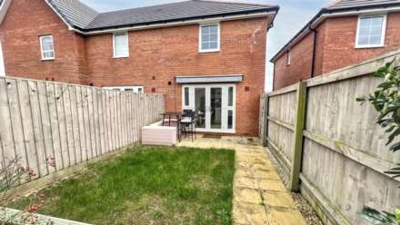 Honeycomb Vale, Chard, Image 15