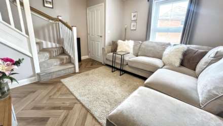 Honeycomb Vale, Chard, Image 3