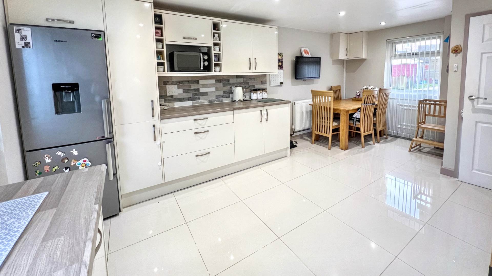 Bubwith Close, Chard, Image 2