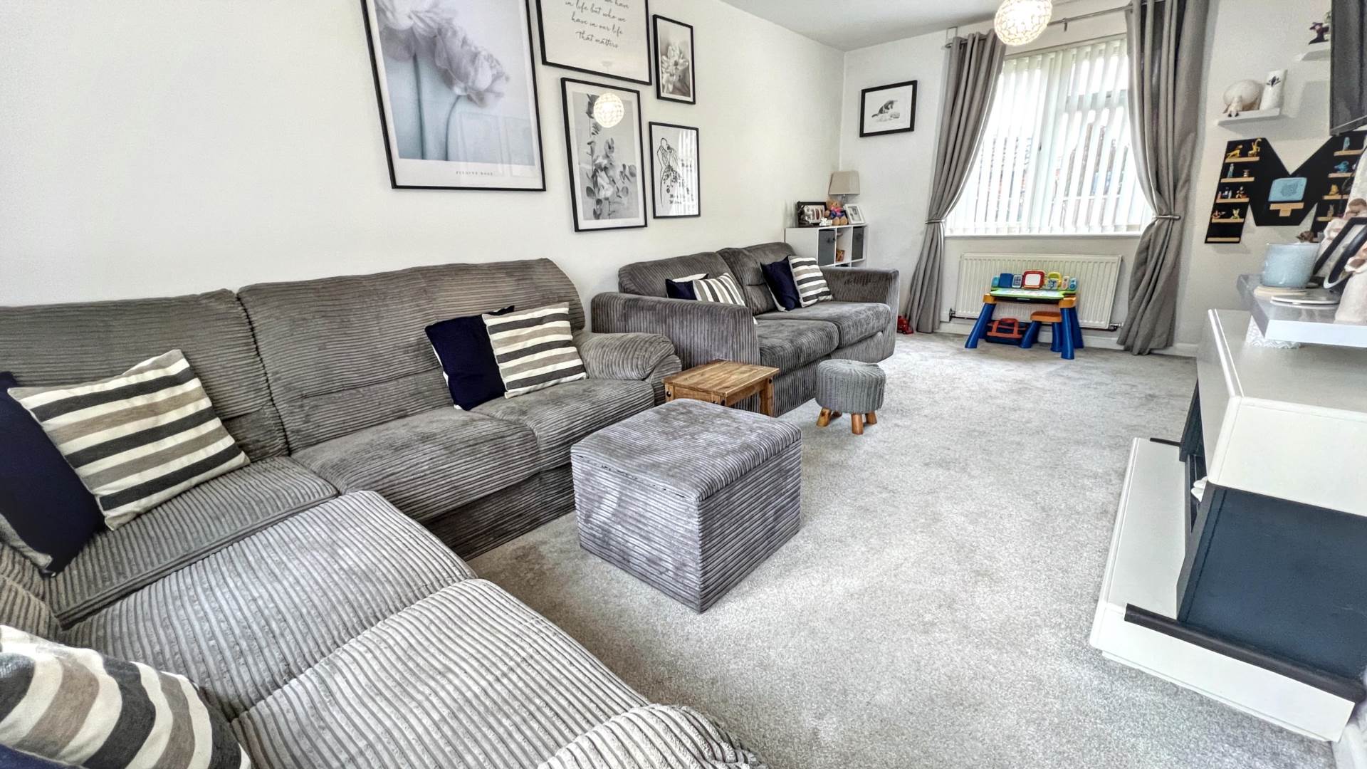 Bubwith Close, Chard, Image 6