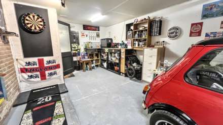 Bubwith Close, Chard, Image 20