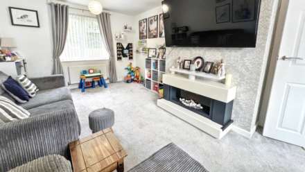 Bubwith Close, Chard, Image 5