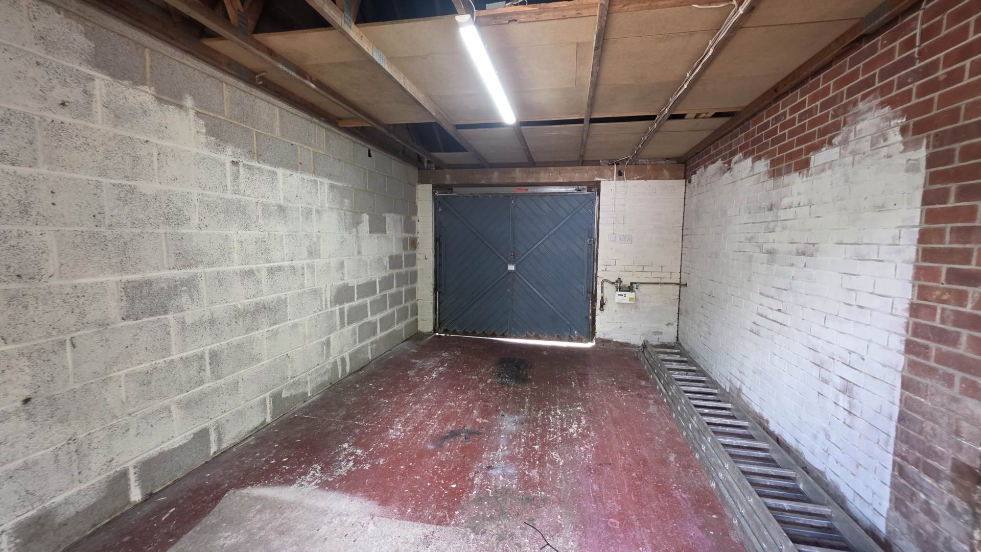 Beasley Court, Chard, Image 14