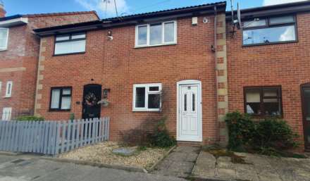 2 Bedroom House, Everton Road, Yeovil