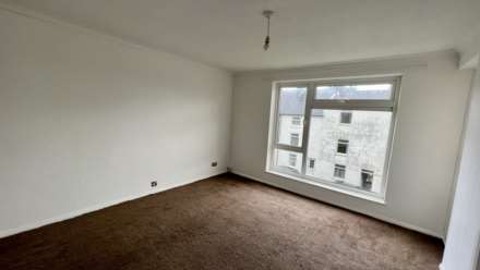 Fawcus Place, Chard, Image 6