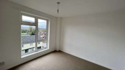 Fawcus Place, Chard, Image 8