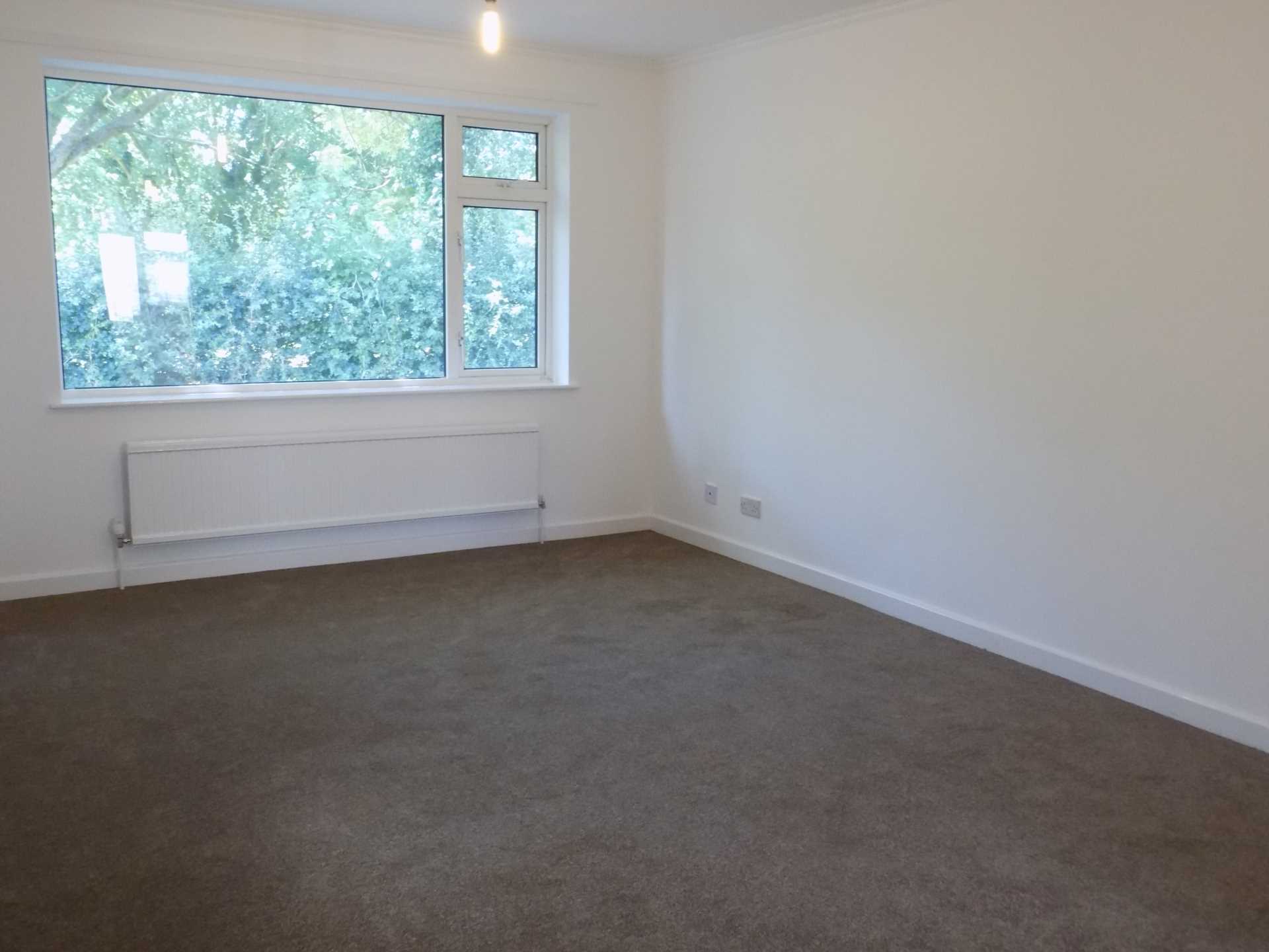 Oak End Way, Chard, Image 2