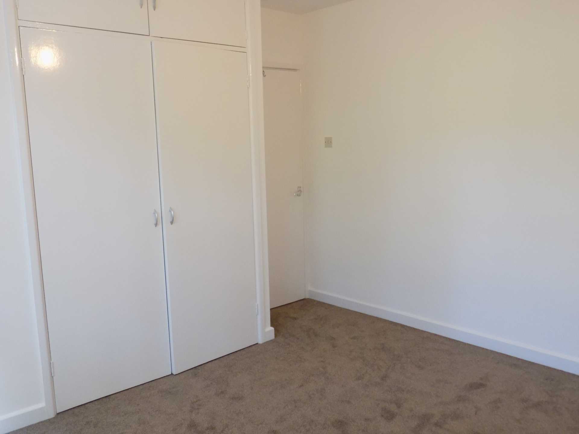 Oak End Way, Chard, Image 7