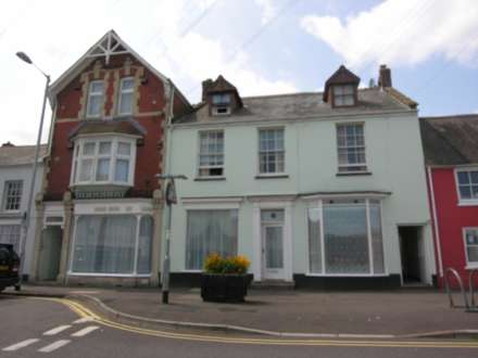 Holyrood Street, Chard, Image 2