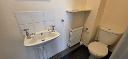 Holyrood Street, Chard, Image 8