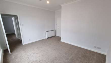 Holyrood Street, Chard, Image 5