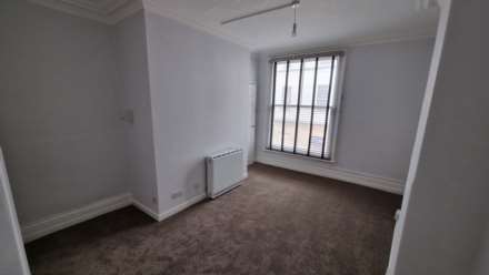 Holyrood Street, Chard, Image 8