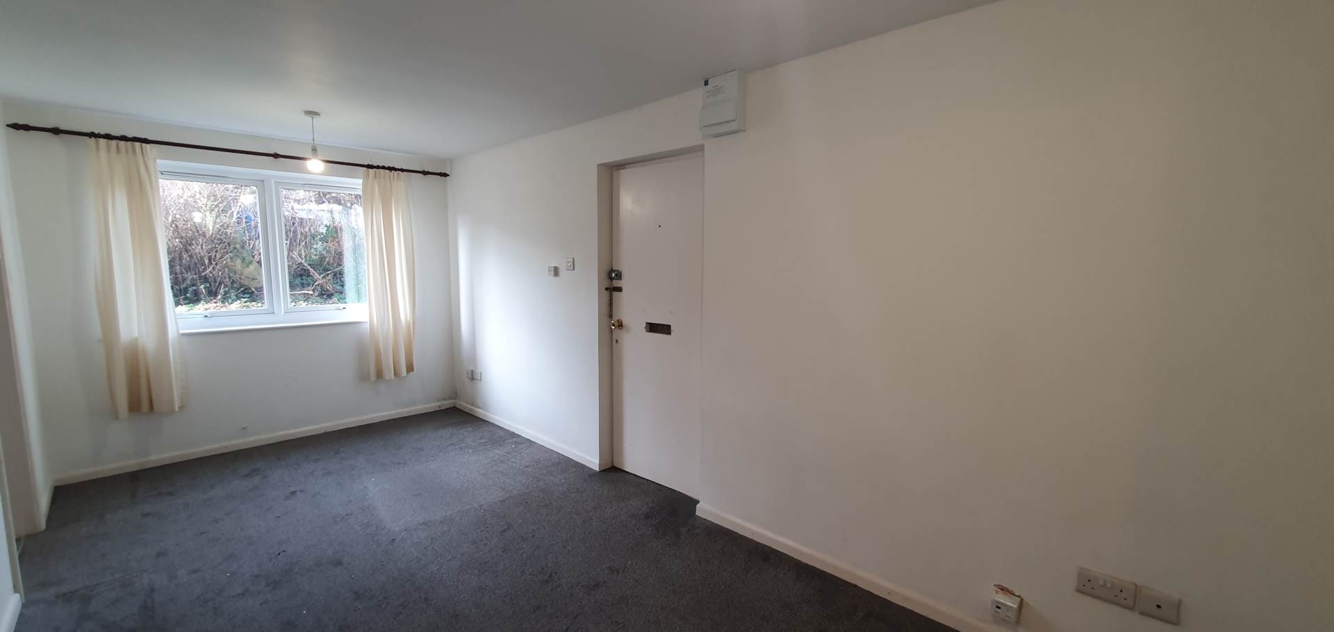 Bubwith Close, Chard, Image 3