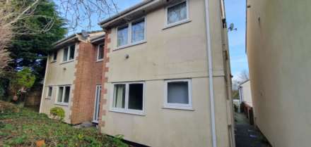 Studio, Bubwith Close, Chard