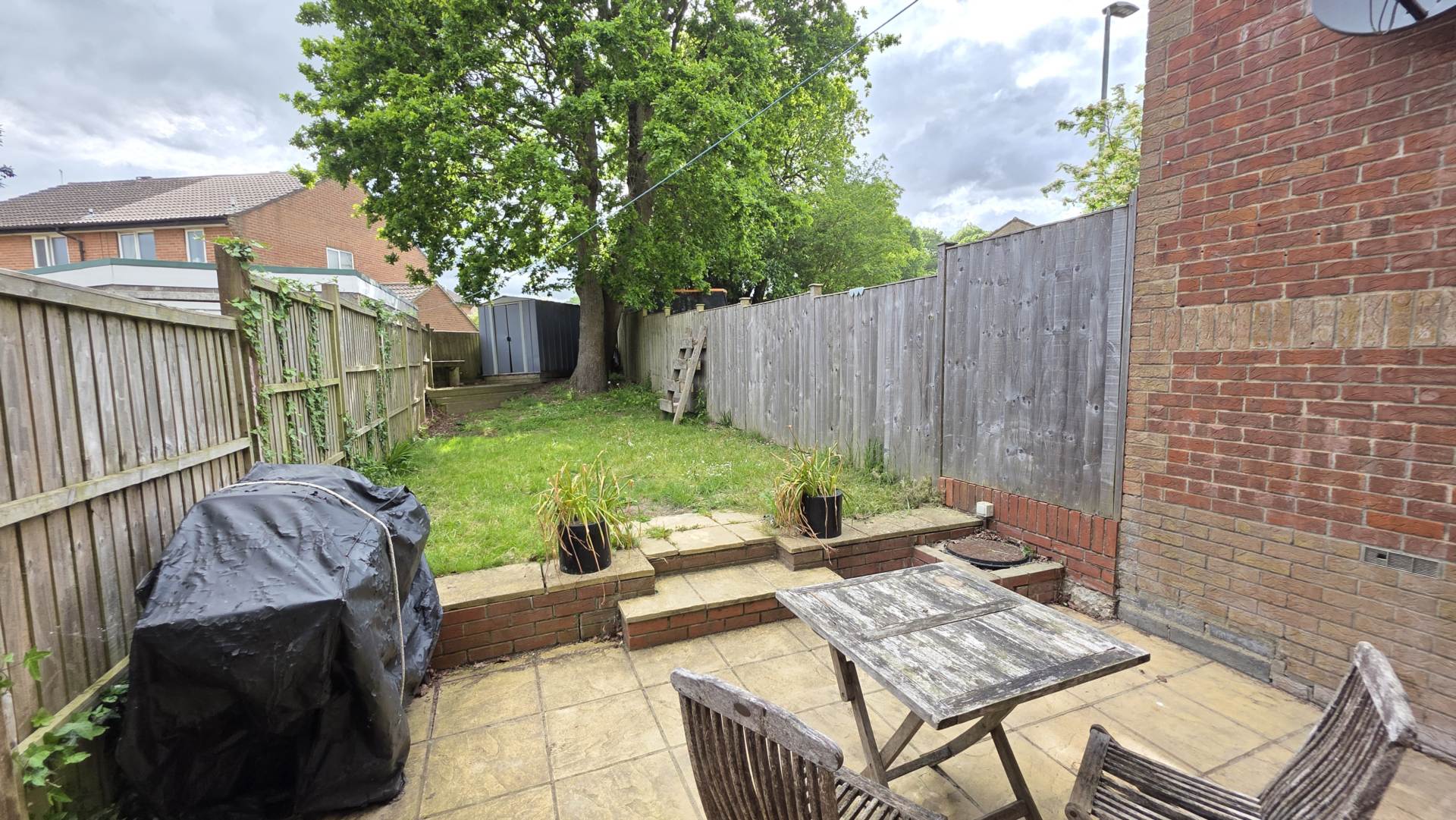 Phelps Close, Chard, Image 8