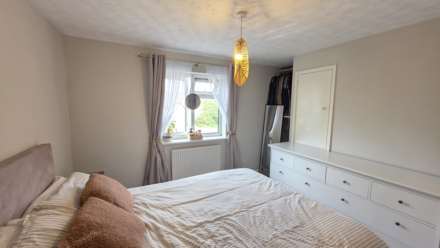 Phelps Close, Chard, Image 5